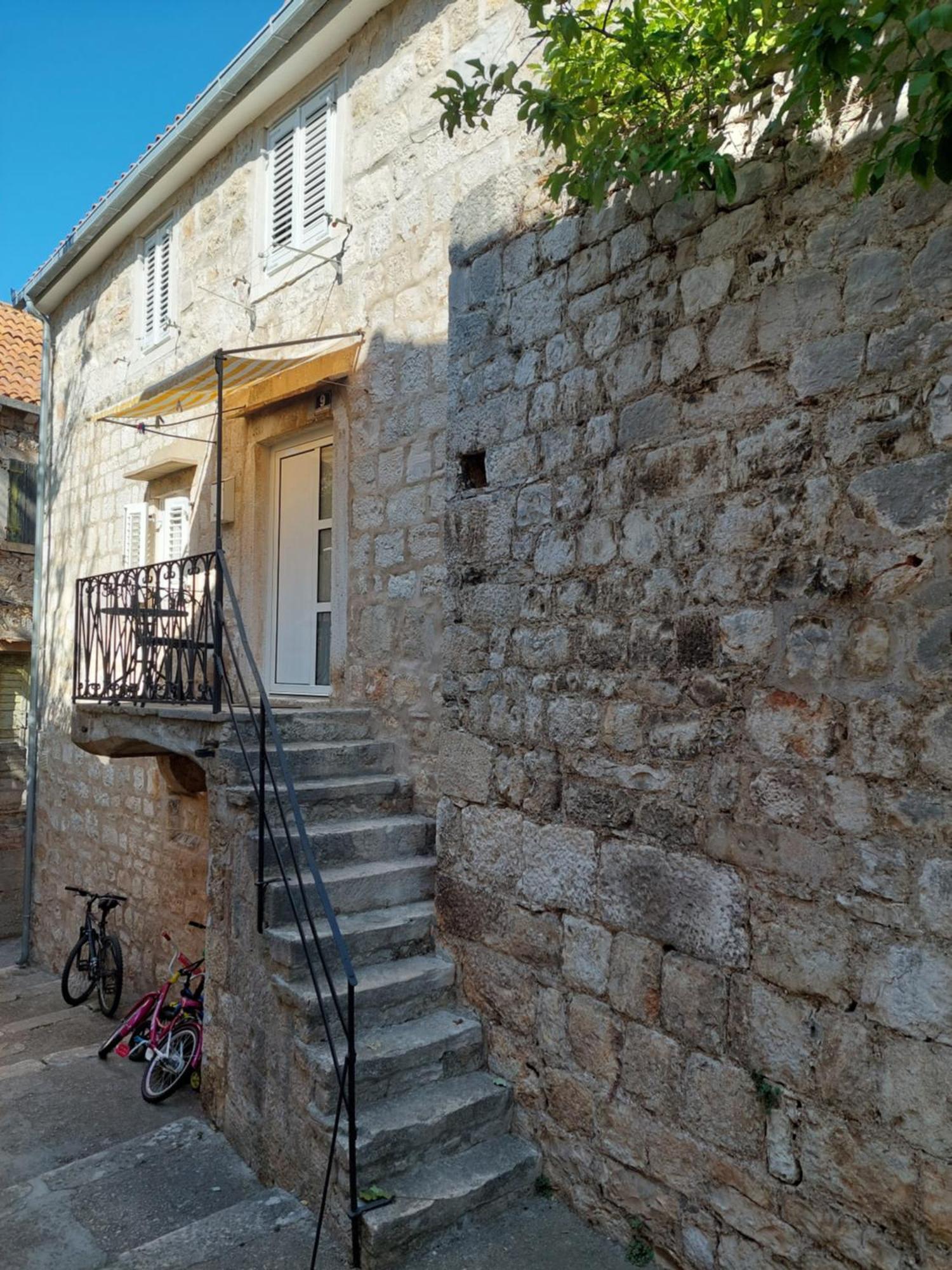 Apartment In Vis Historic Center - Mikula, Ljubica, Toma 외부 사진