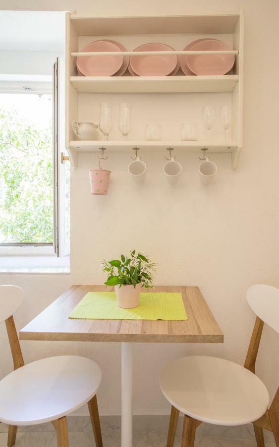 Apartment In Vis Historic Center - Mikula, Ljubica, Toma 외부 사진